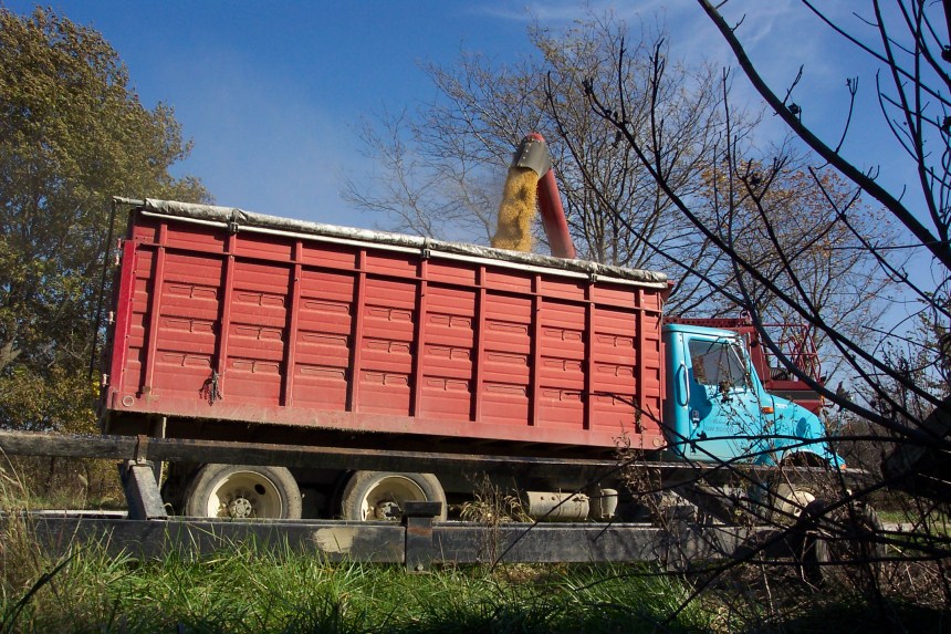 I drove this truck (with a different cab) two years working for my dad. Are you impressed? Don't be too much. I could up shift, but not down shift. :)