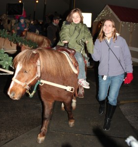 Have I mentioned this is the last time we have proof that she had her glasses?